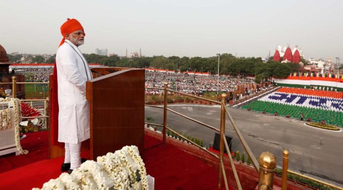 72 वें स्वतंत्रता दिवस के अवसर पर ऐतिहासिक लाल किले के प्राचीर से PM नरेंद्र मोदी ने पेश की ‘सबल भारत की बुलंद तस्वीर’
