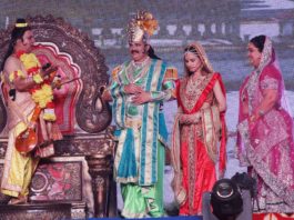 गणेश स्तुति के साथ लवकुश रामलीला की भव्य शुरुआत