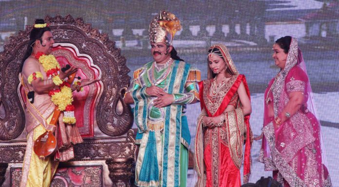 गणेश स्तुति के साथ लवकुश रामलीला की भव्य शुरुआत