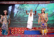लवकुश रामलीला में दूसरे दिन बॉलीवुड सितारों ने बिखेरी चमक