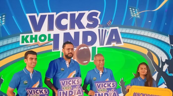 युवराज सिंह के साथ अपना नया चीयर एंथम,VicksKhol India Bol पेश किया