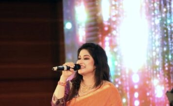 ली रिदम द्वारा आयोजित “विजया सम्मिलनी” में संगीत, सुर और मानवता से सजी संगीतमय संध्या ने कार्यक्रम को बनाया यादगार