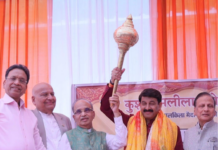 एक्टर, सिंगर, सांसद श्री मनोज तिवारी प्रभु श्रीराम को करवायेंगे नैयां पार